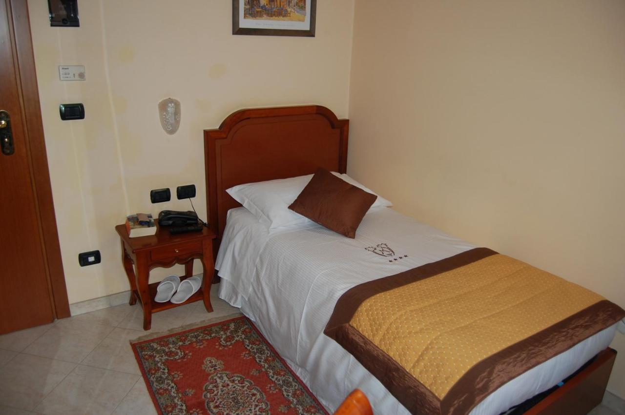 Grand Hotel Moroni Finale Ligure Ngoại thất bức ảnh