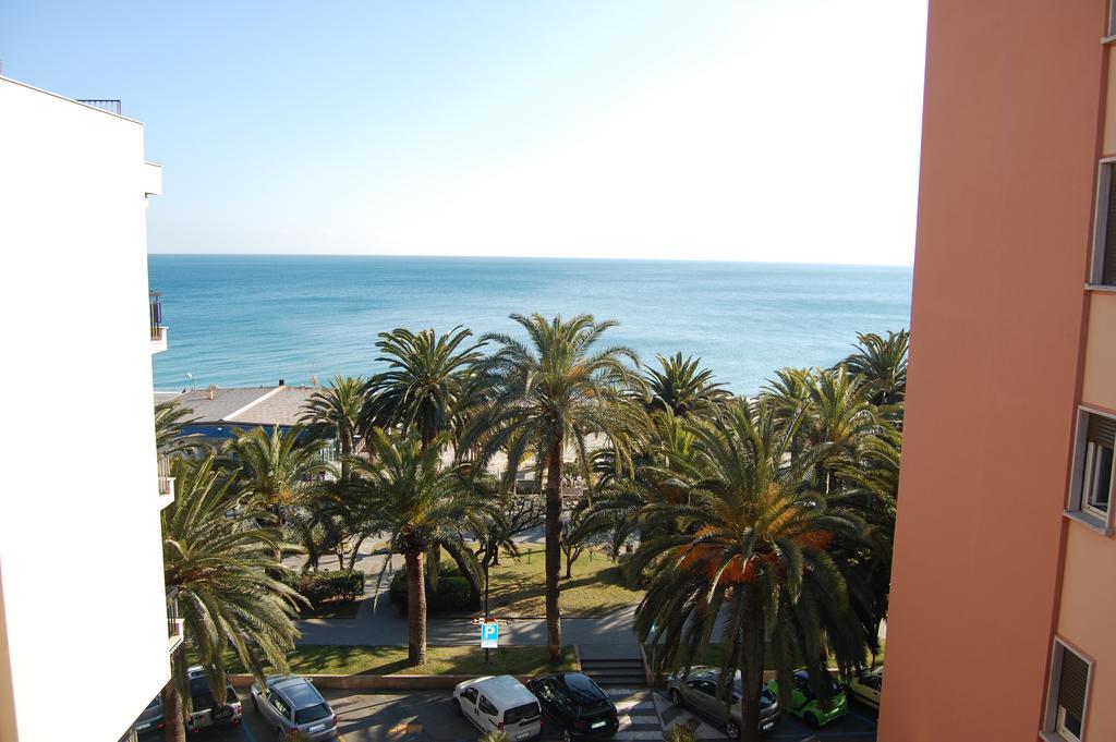 Grand Hotel Moroni Finale Ligure Phòng bức ảnh